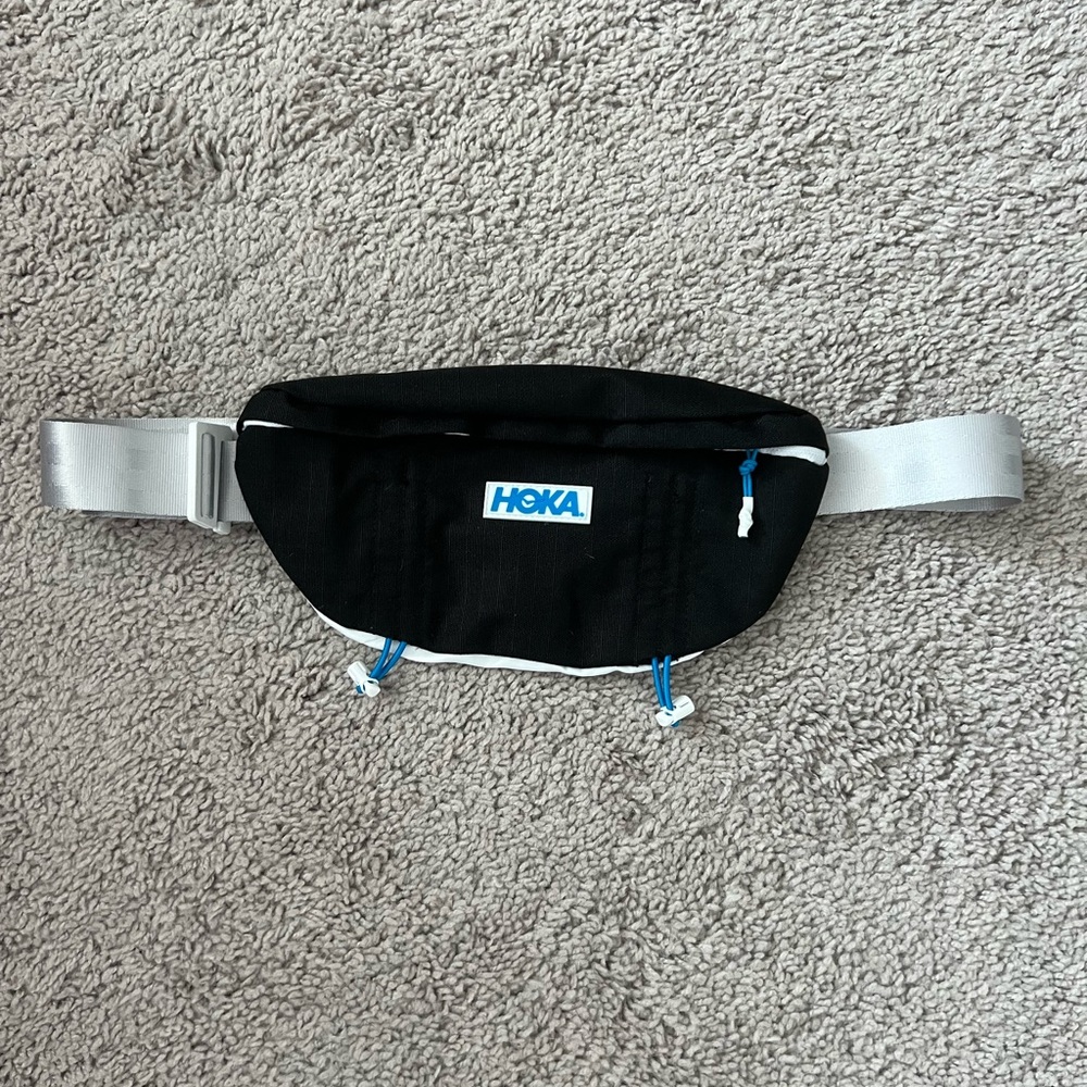 NWOT Hoka Black Fanny Pack Belt Bag